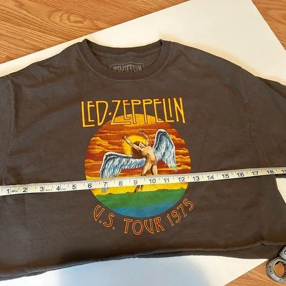 LED ZEPPELIN CROPPED T-SHIRT - Picture 3 of 5